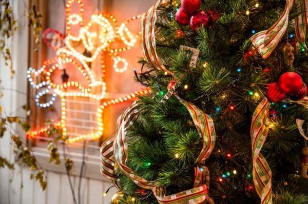Comment décorer mon intérieur pour les fêtes ?