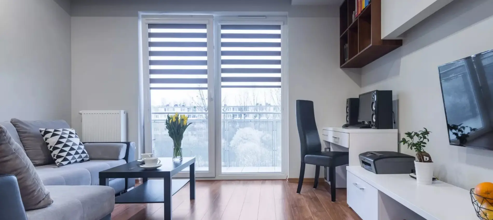Quels stores ou rideaux choisir pour habiller les fenêtres de sa baie vitrée ? 