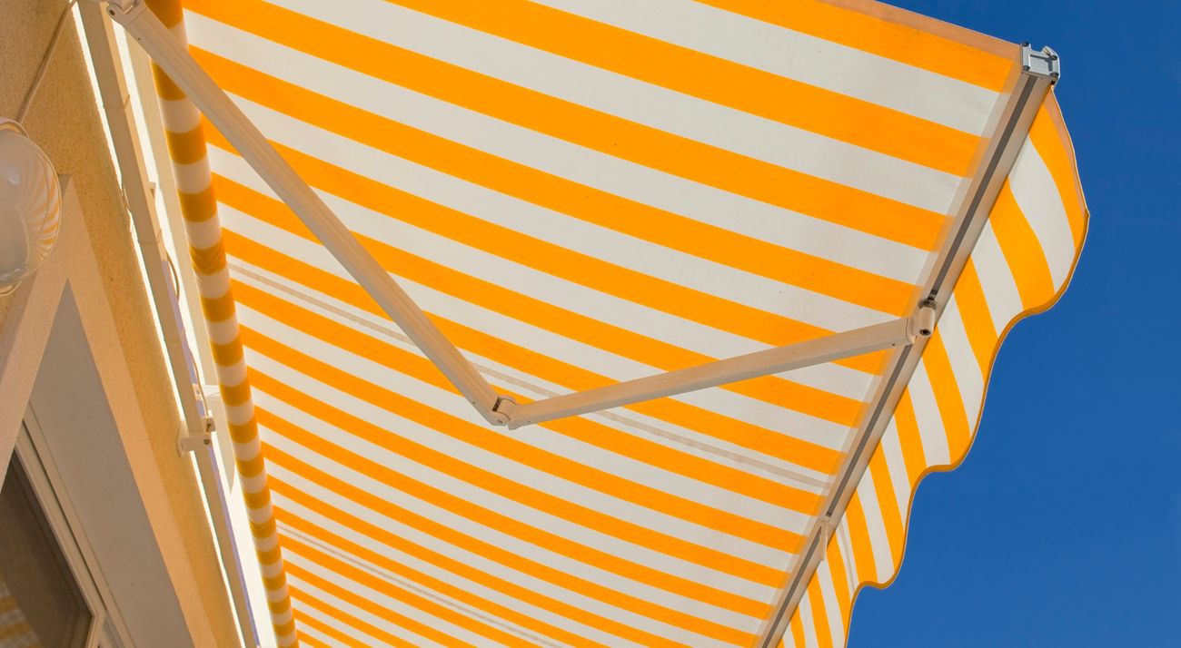 Comment réparer un store banne ?