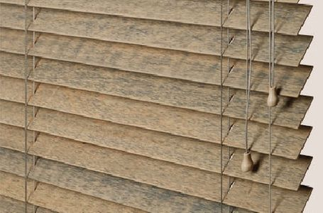 store vénitien en bois abachi certifié FSC