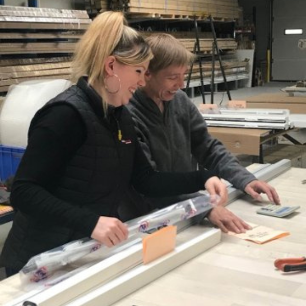 Stores-et-Rideaux.com, PME française favorisant l'emploi local en Eure-et-Loir