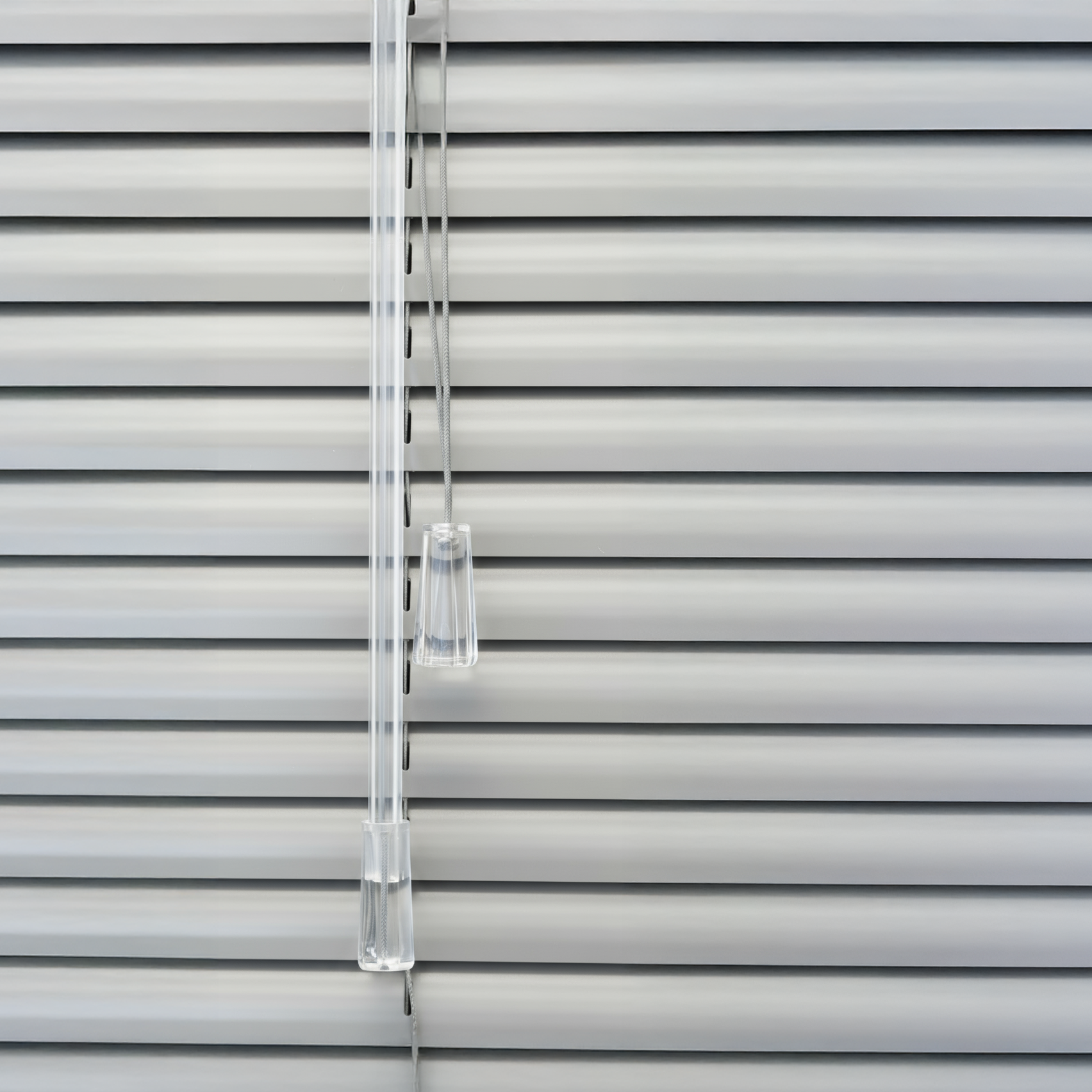 Store vénitien intérieur - aluminium - sur mesure - design épuré - fabrication française