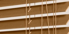 Store à lames en bois sur mesure