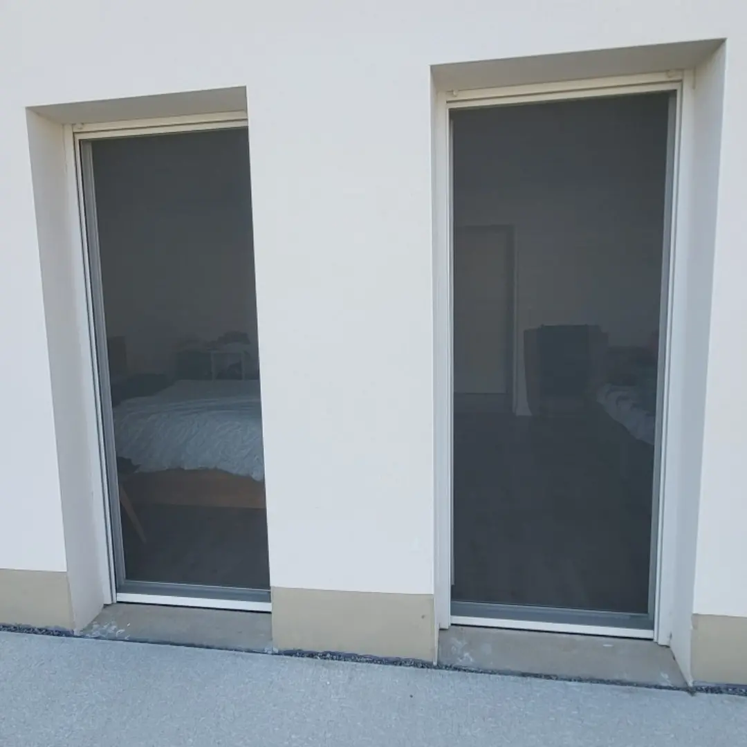 Moustiquaires fenêtres 2 portes fenêtres chambres