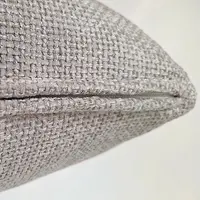 Coussin-deco-Maille.webp