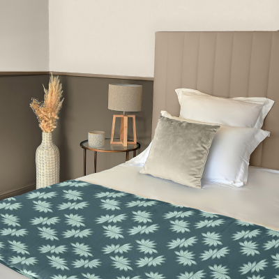 Chemin de Lit Fleurs Chanvre Marine