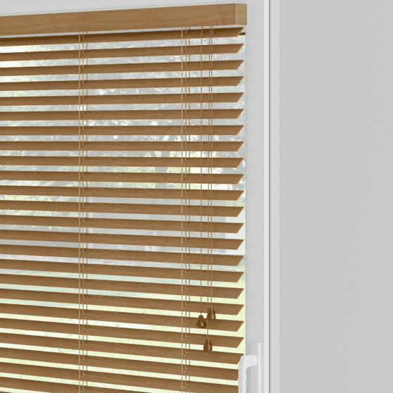 Stores vénitiens bois sur-mesure - bois tilleul satiné - fabrication française - design épuré - durable et élégant