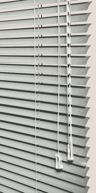 Store vénitien aluminium gris inox - sur mesure - fabrication française - durable et élégant