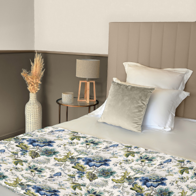 Chemin de Lit Fleurs Persepolis Bleu Ecru