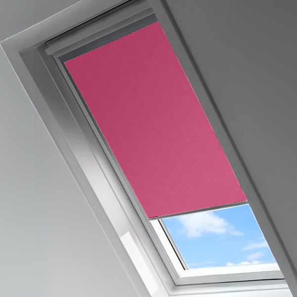 Stores Occultants fuschia compatibles avec les fenêtres de toit VELUX - polyester - design épuré - fabrication française