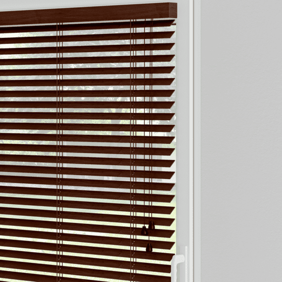 Store vénitien bois merisier - bois tilleul satiné - sur mesure - fabrication française - design épuré - type de stores vénitien bois satiné