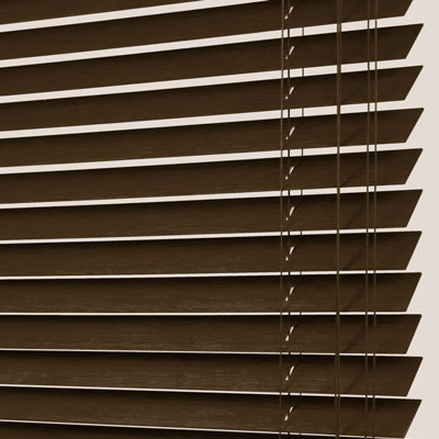 Store vénitien bois texturé wengé - bois abachi texturé - sur mesure - fabrication française - design épuré