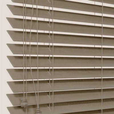 Store vénitien bois gris - bois tilleul satiné - sur mesure - fabrication française - design épuré